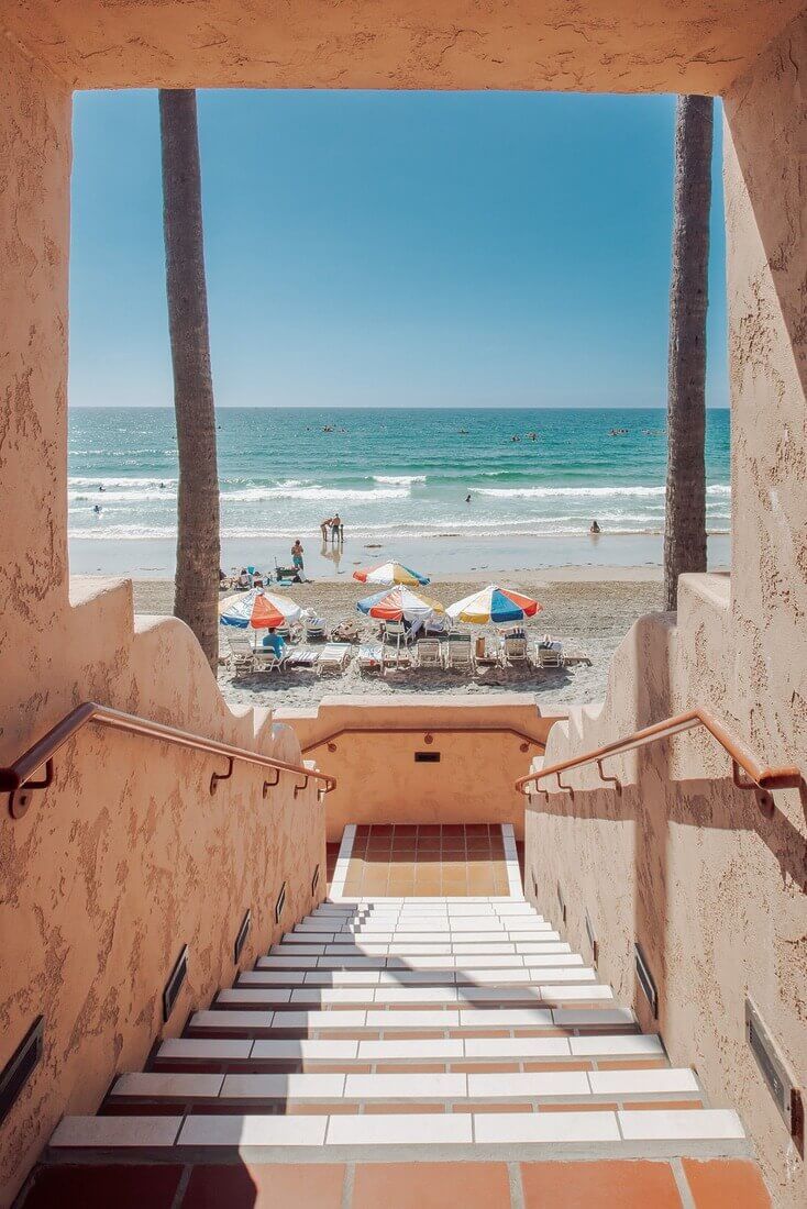 photo of beach club at La Jolla